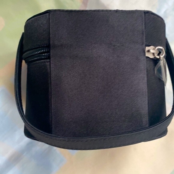 Mary Kay Makeup Cosmetics Round Embroidered Bag Case Detachable Handle - Picture 6 of 10